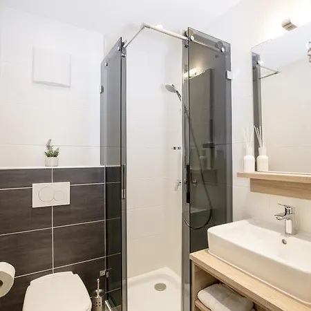 Altmuensterhof Otel Altmünster