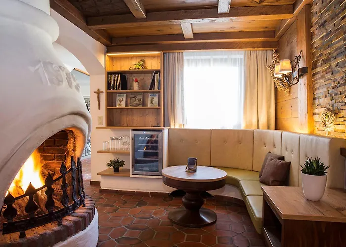 Altmuensterhof Отель 3*