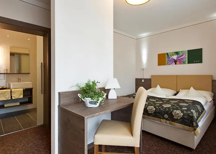 فندق Altmünsterhof Altmünster